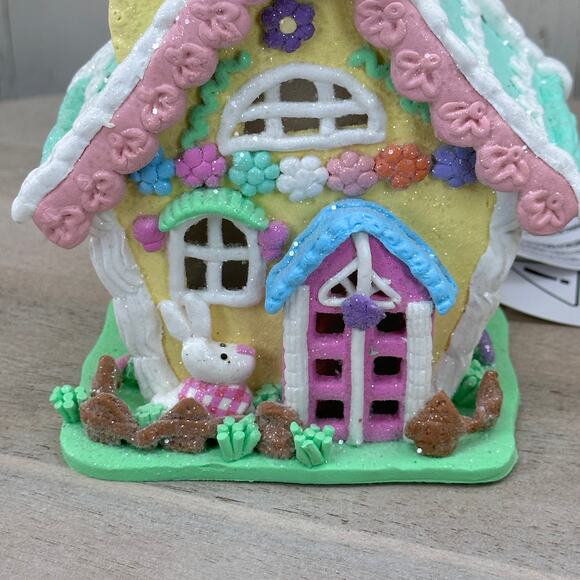 Easter Gingerbread House Tabletop Claydough LED light up Pink Green Pastel 30E36 - Picture 11 of 14